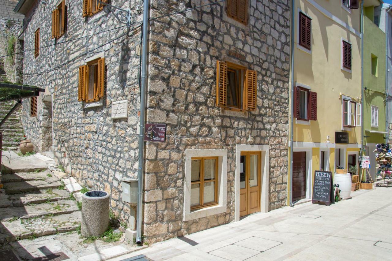 Mediterranean Terrace Apartment With Bikes & Sup Skradin Exteriér fotografie